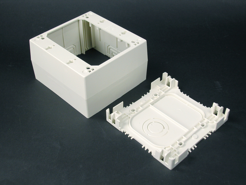 NM2000 Extra Deep Device Box Fitting – Solis Electric Supply