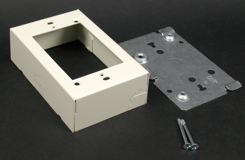 Wiremold 500/700 Series Switch and Receptacle Box Fitting, Ivory ...