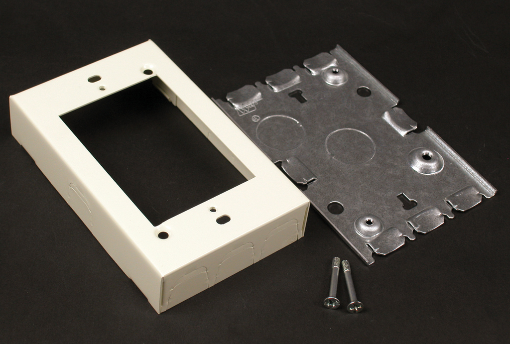 500/700 Shallow Switch and Receptacle Box Fitting – Solis Electric Supply