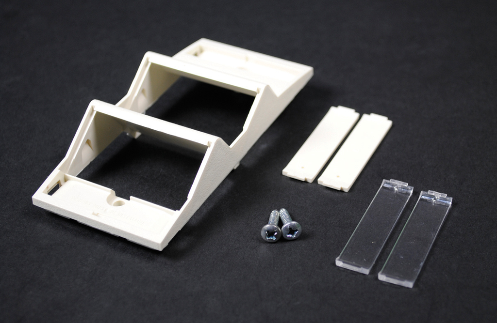 CM Angled Raceway Adapter – Solis Electric Supply